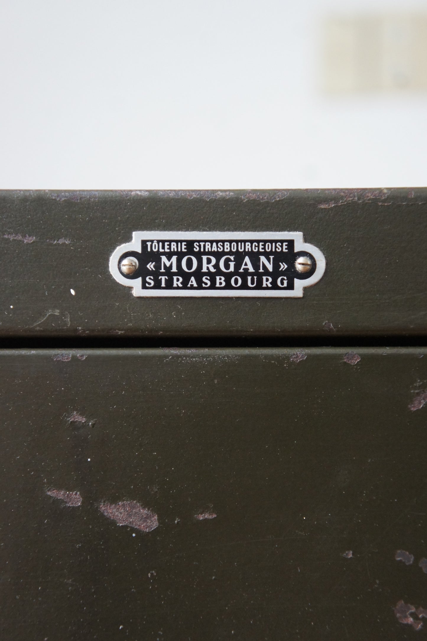 MORGAN Cabinet