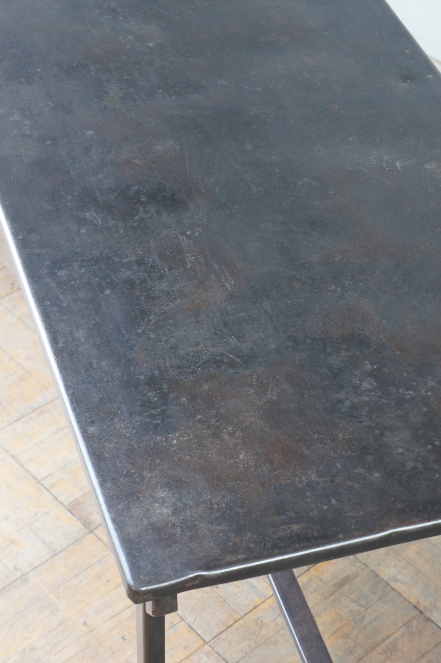 MILITARY Metal table