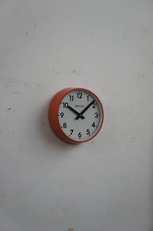 BRILLIÉ Wall clock / orangé
