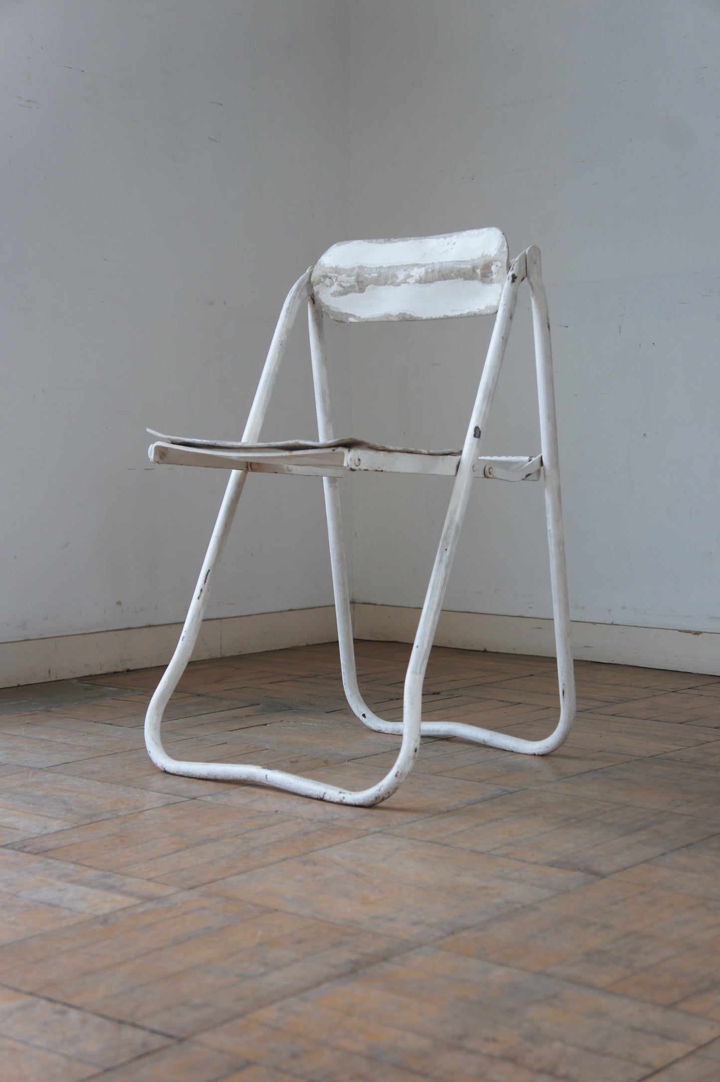 Bienaise Folding Chair / 1st Model
