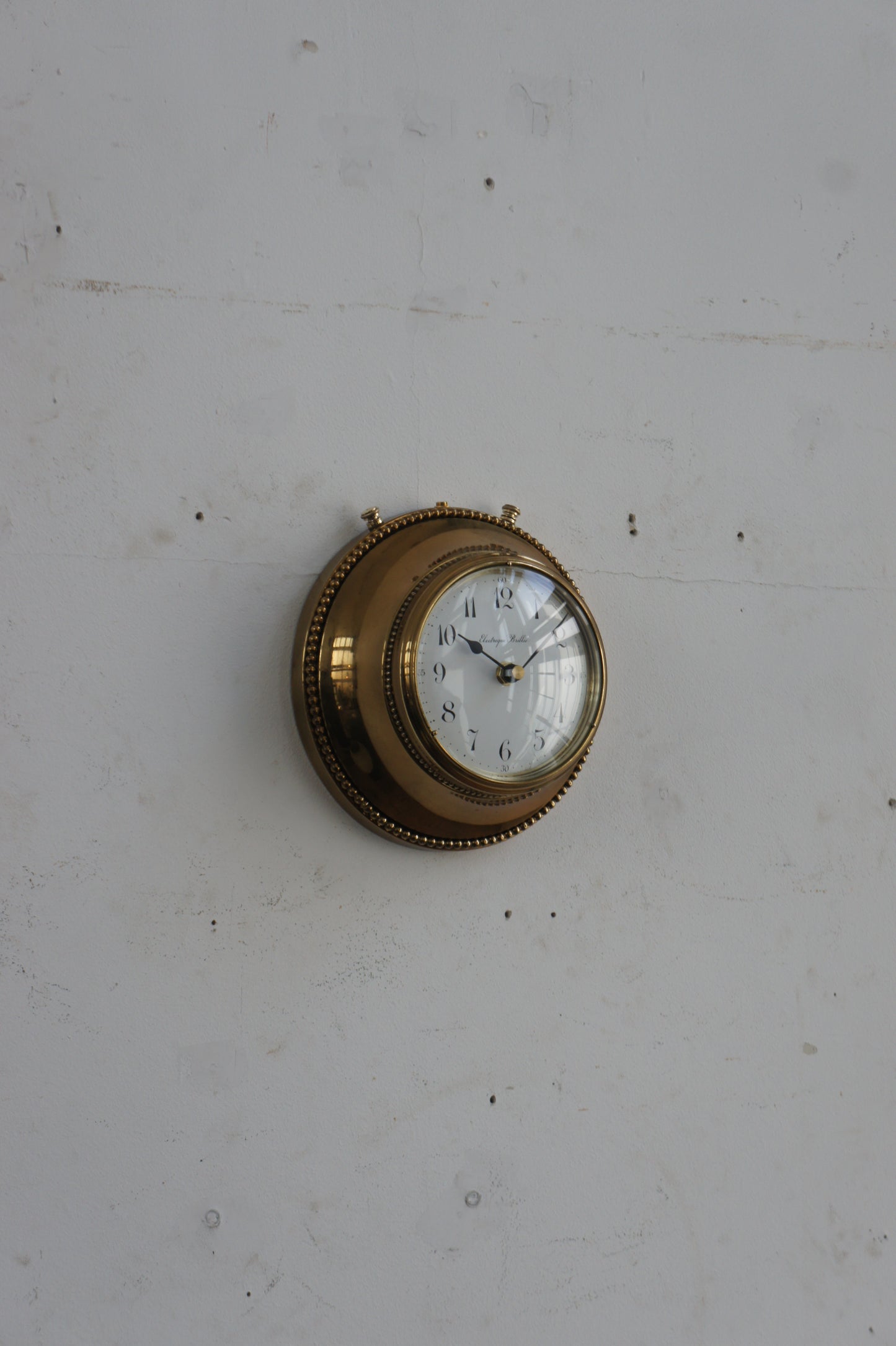 BRILLIÉ Wall Clock / Laiton plaqué