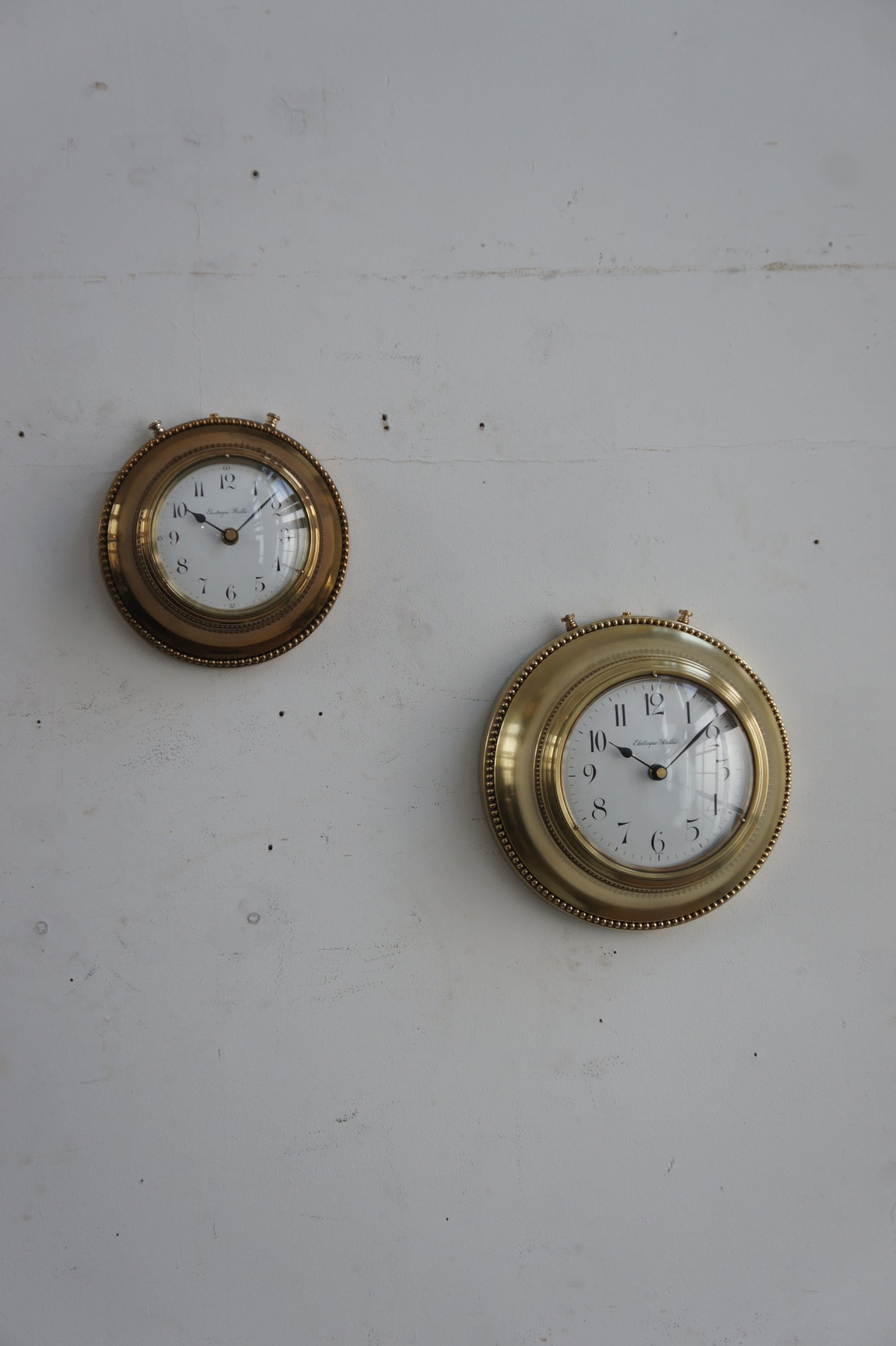 BRILLIÉ Wall Clock / Laiton plaqué