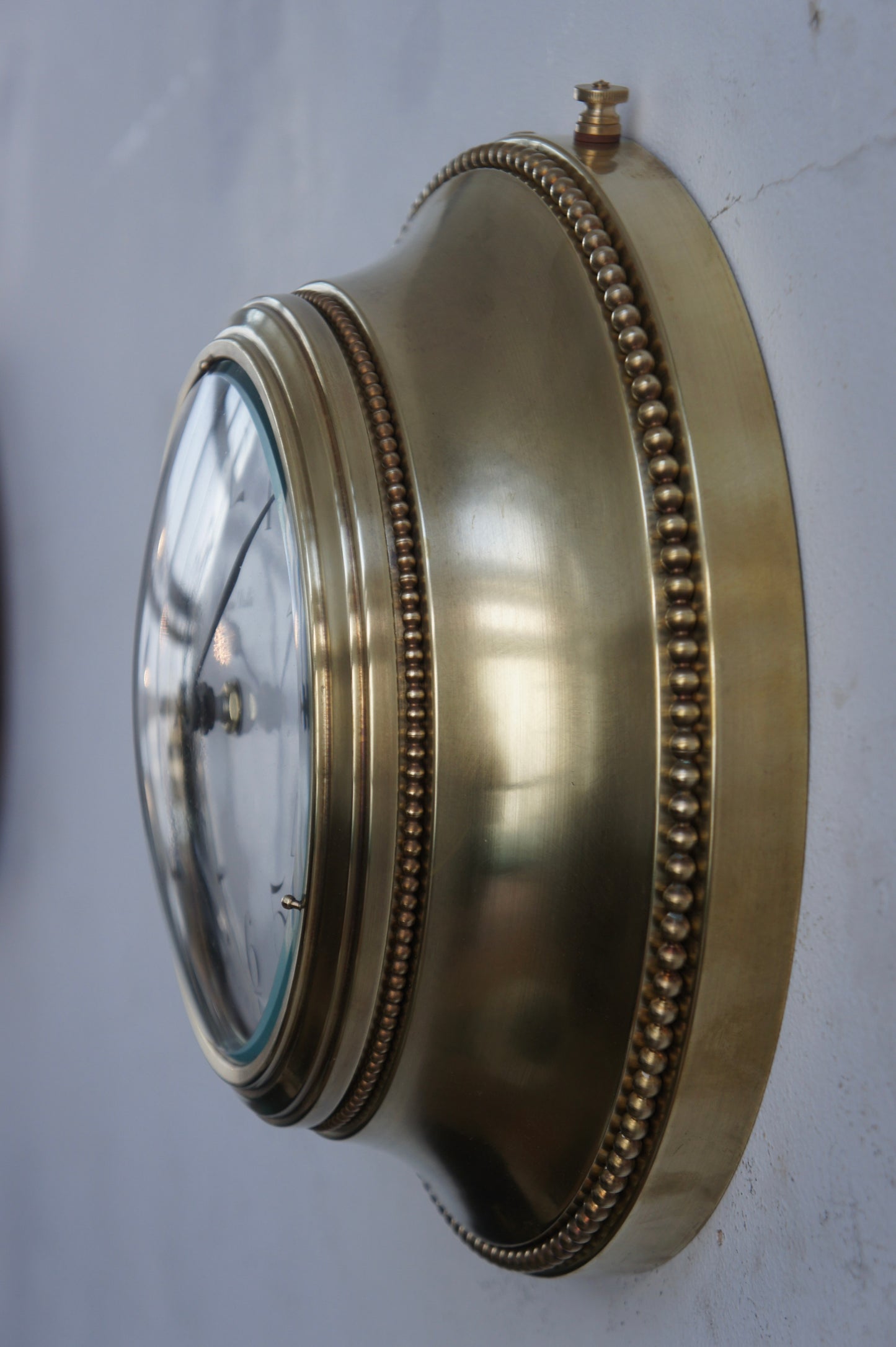 BRILLIÉ Wall Clock / Laiton brut