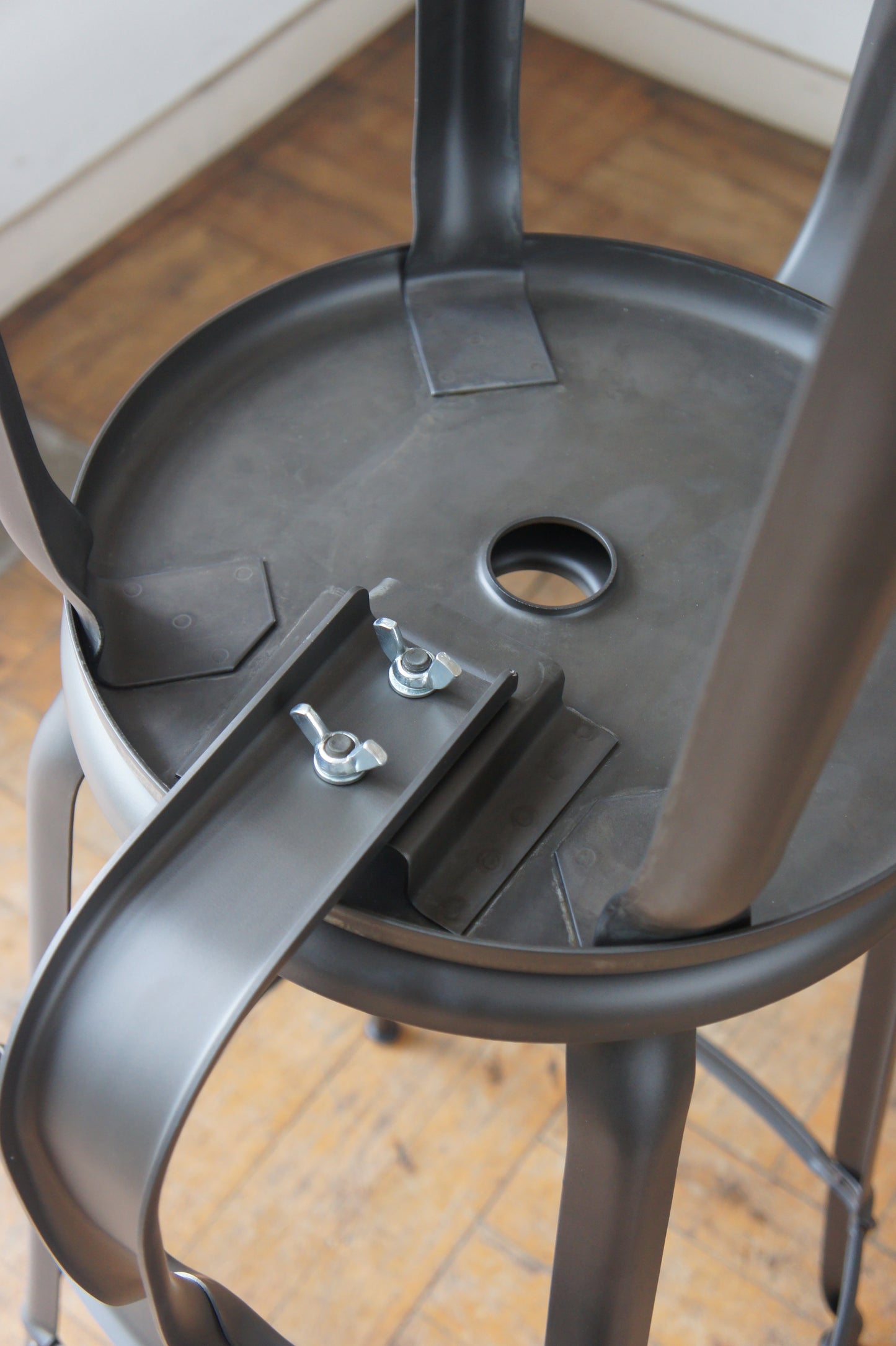 NICOLLE Chair H80 / Steel