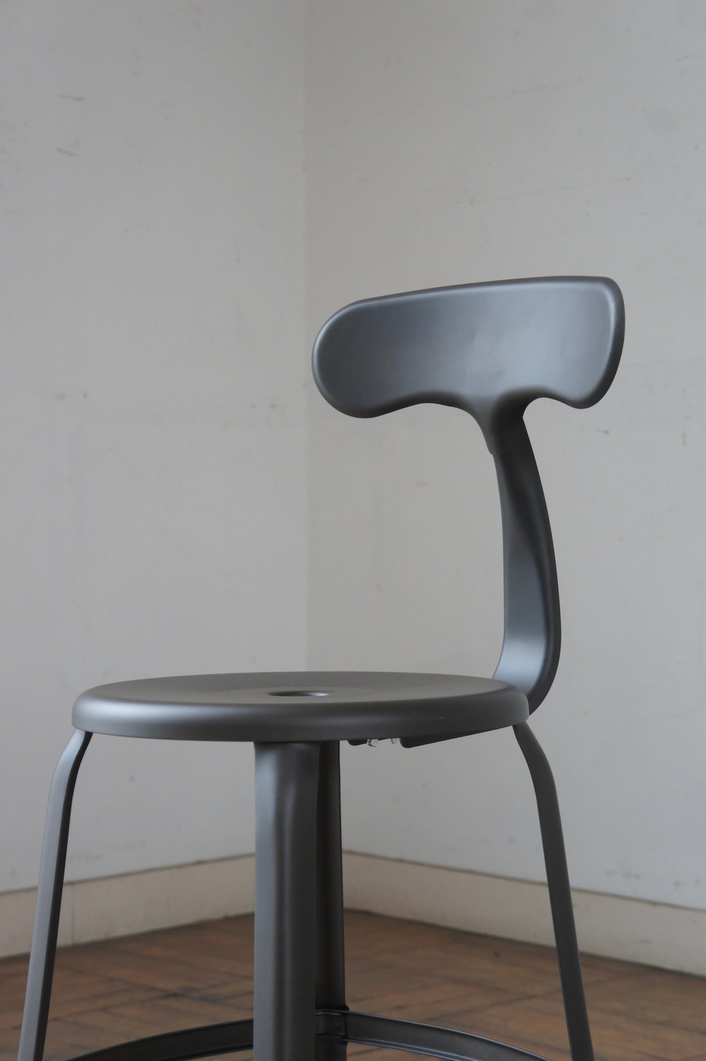 NICOLLE Chair H45 / Steel