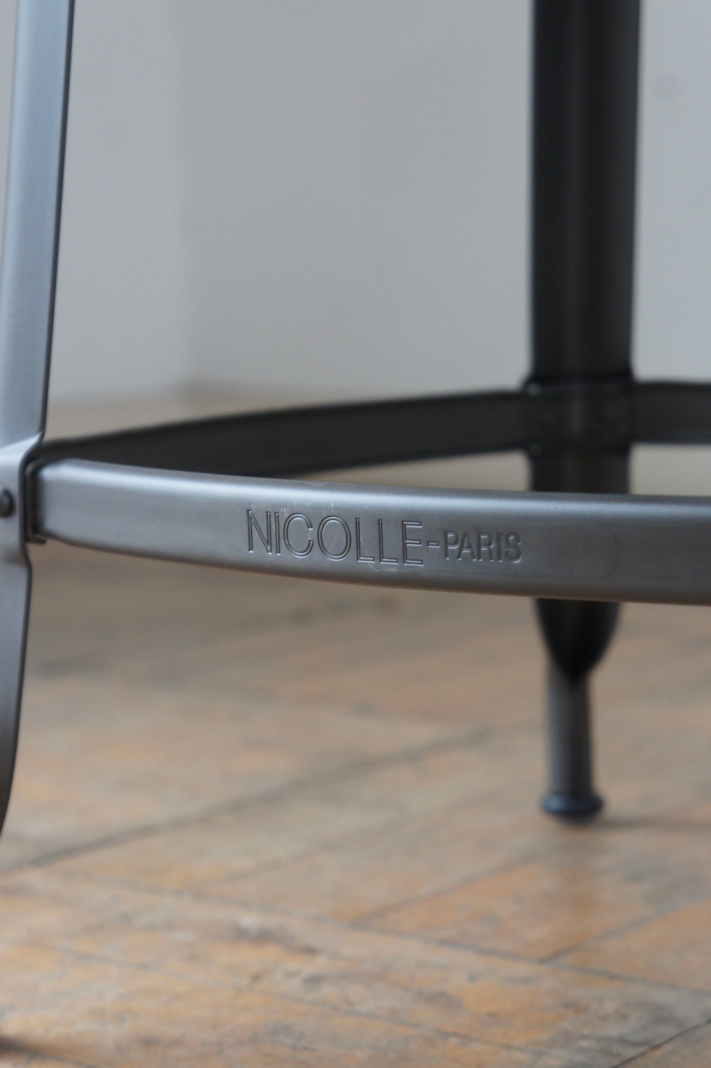 NICOLLE Chair H45 / Steel
