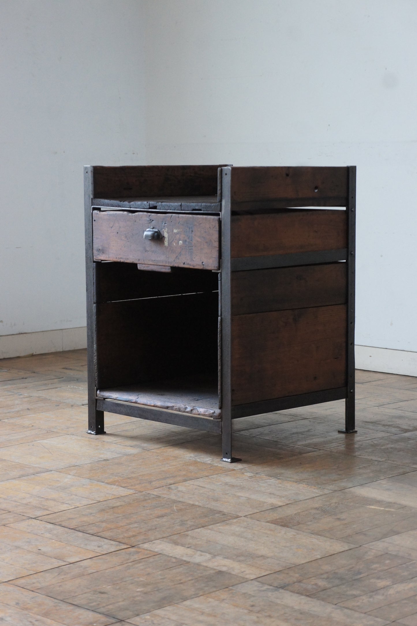 Industrial cabinet [A]