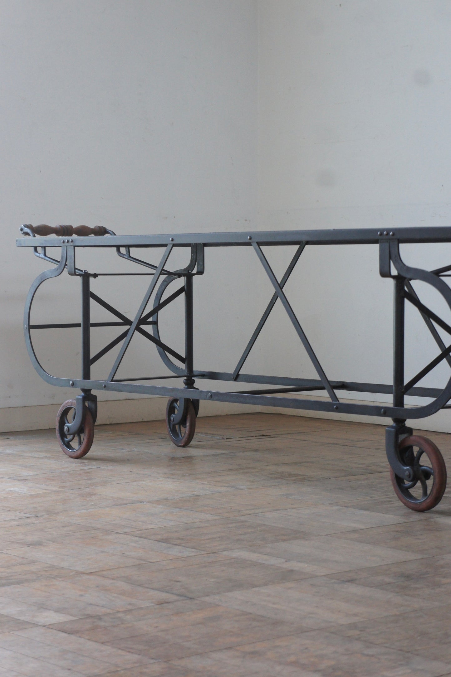 Wagon table