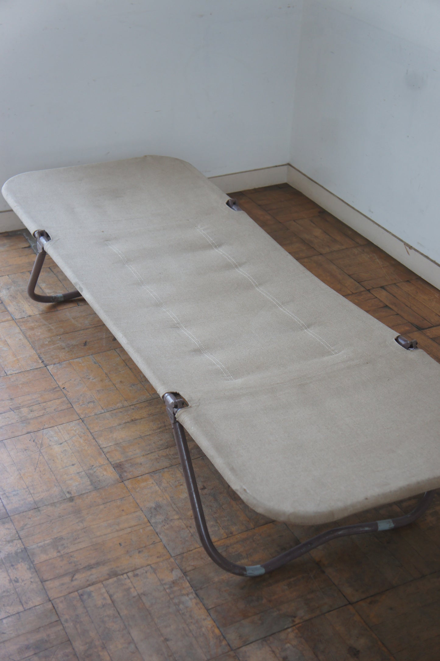 Folding bed /  lavande