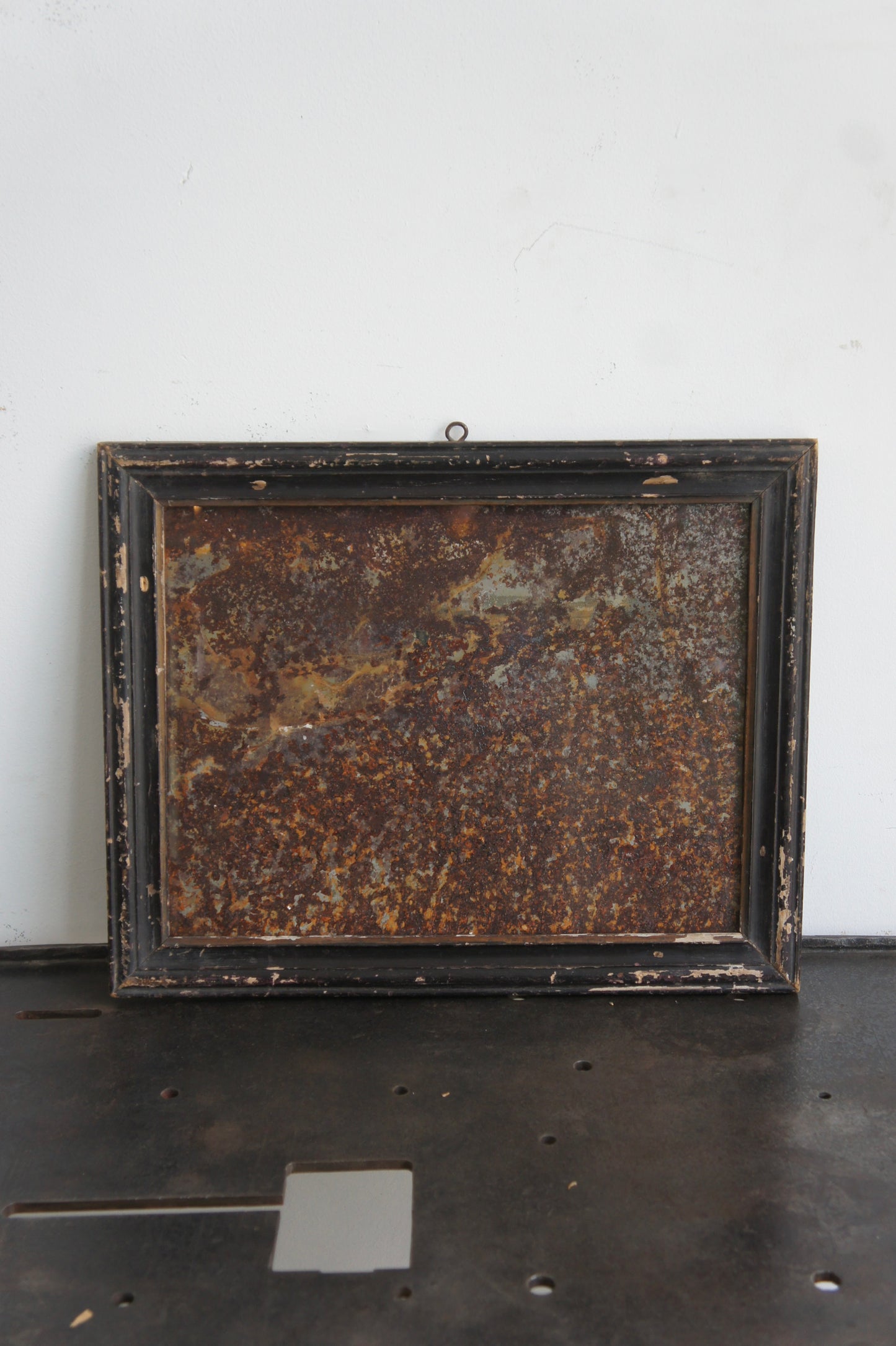 Frame with rusty iron plate A