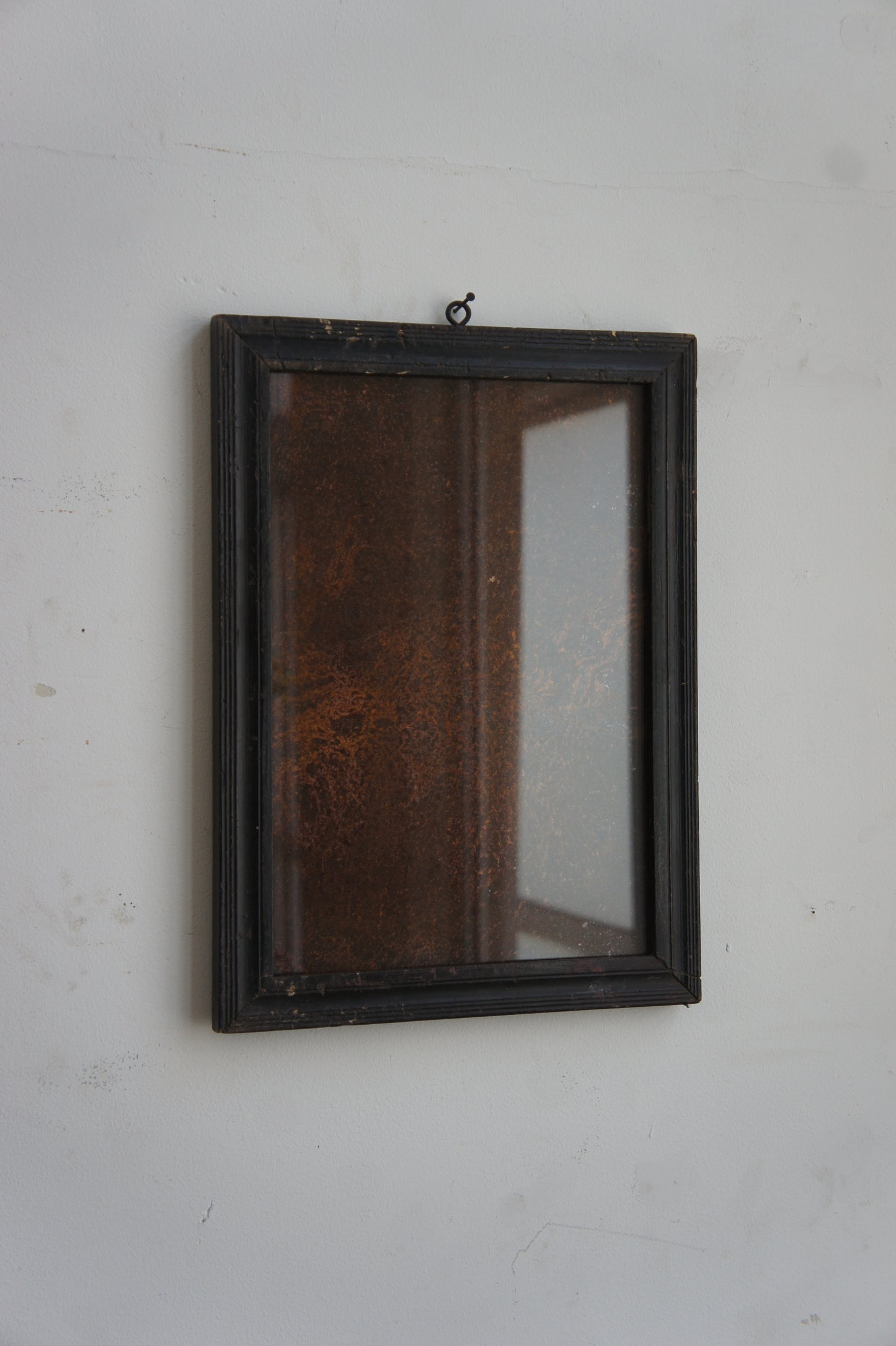 Frame with rusty iron plate C