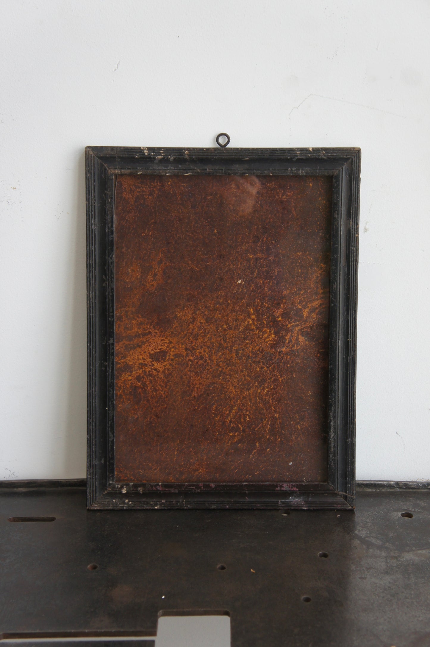 Frame with rusty iron plate C