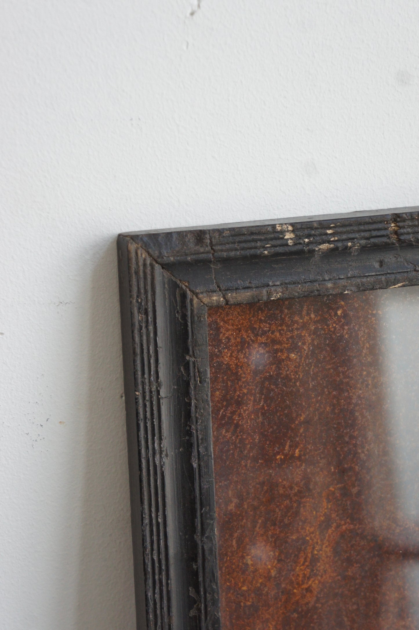 Frame with rusty iron plate C