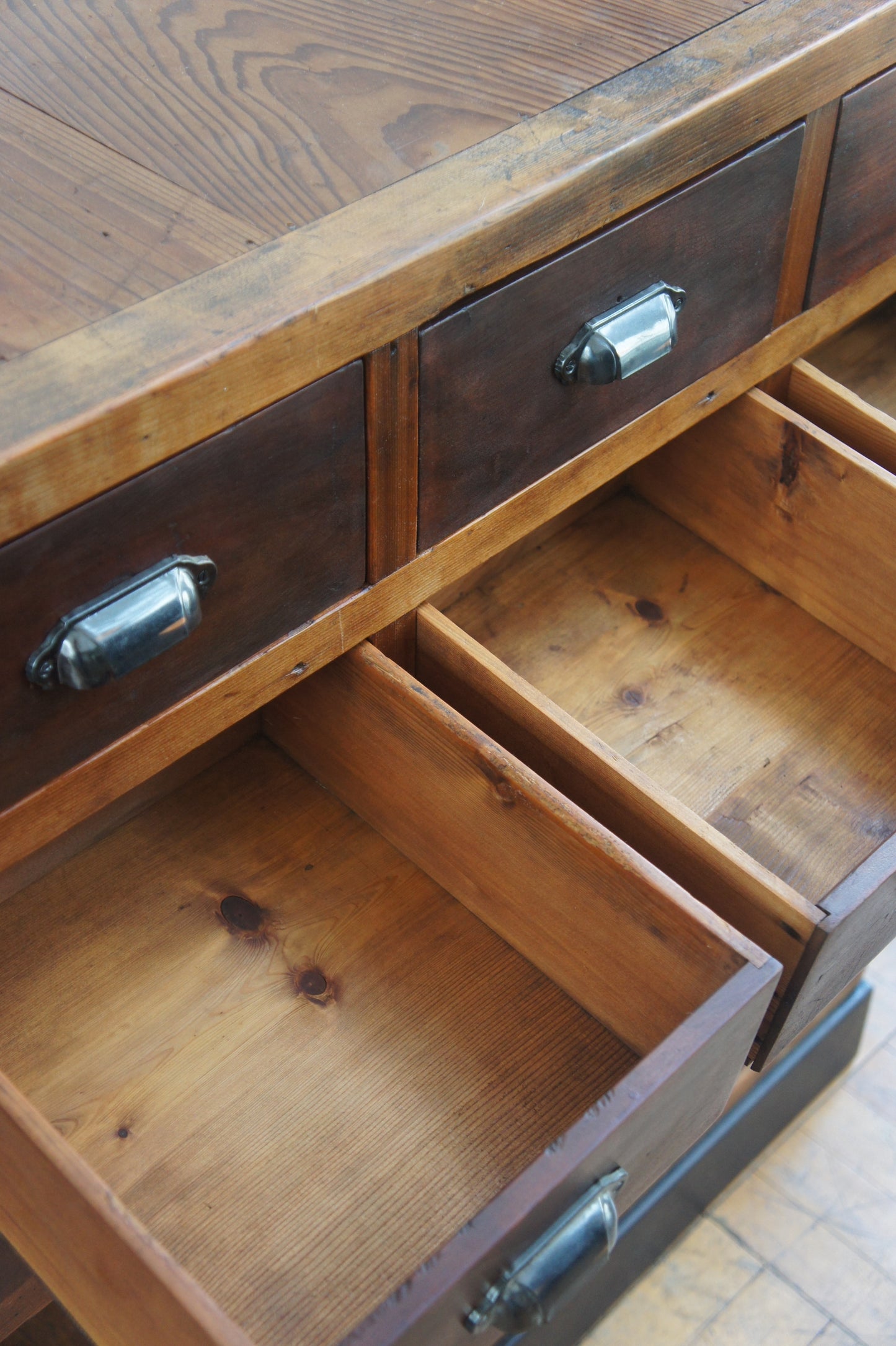 Drawers cabinet 3x6