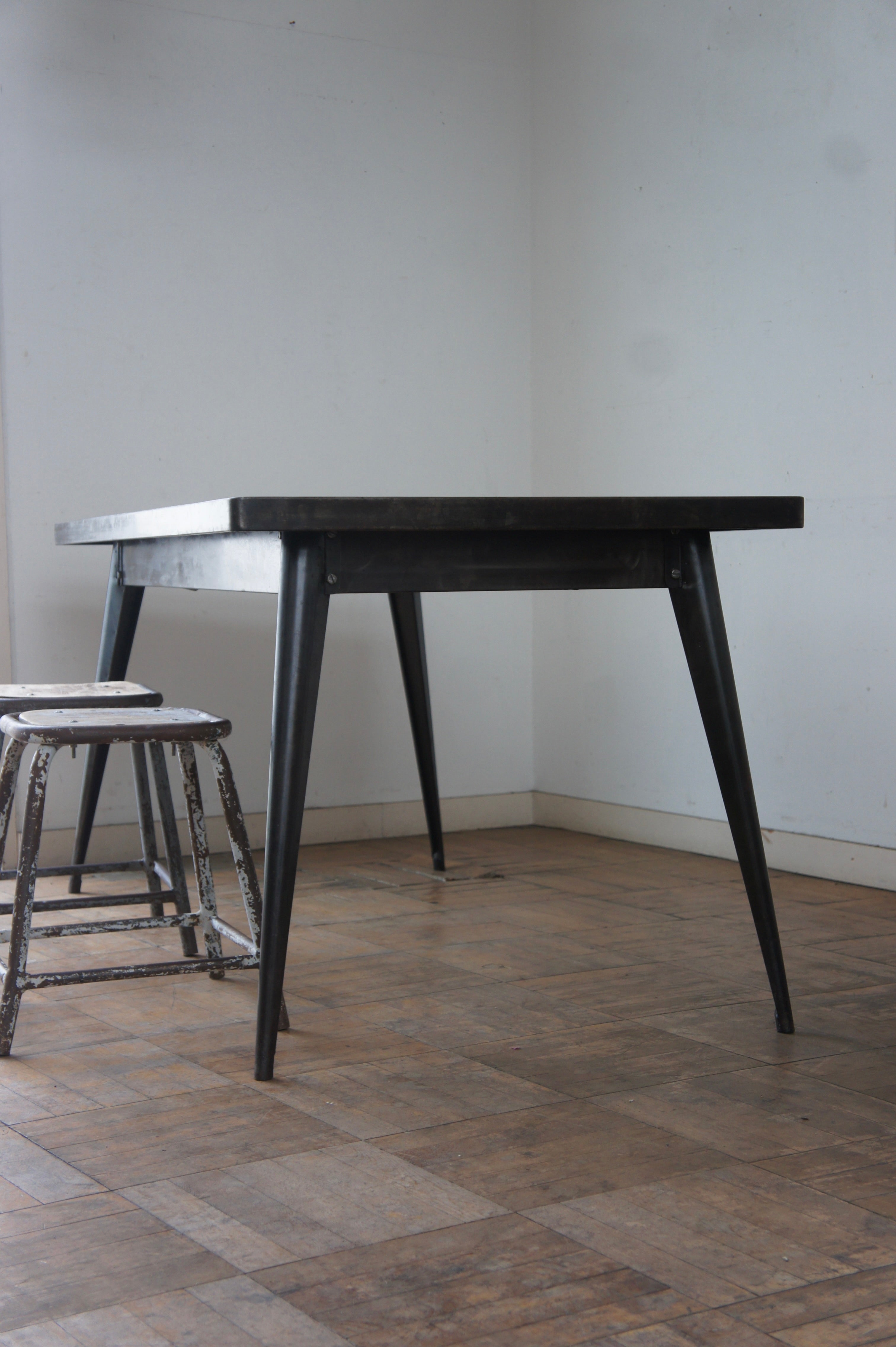 TOLIX Metal table