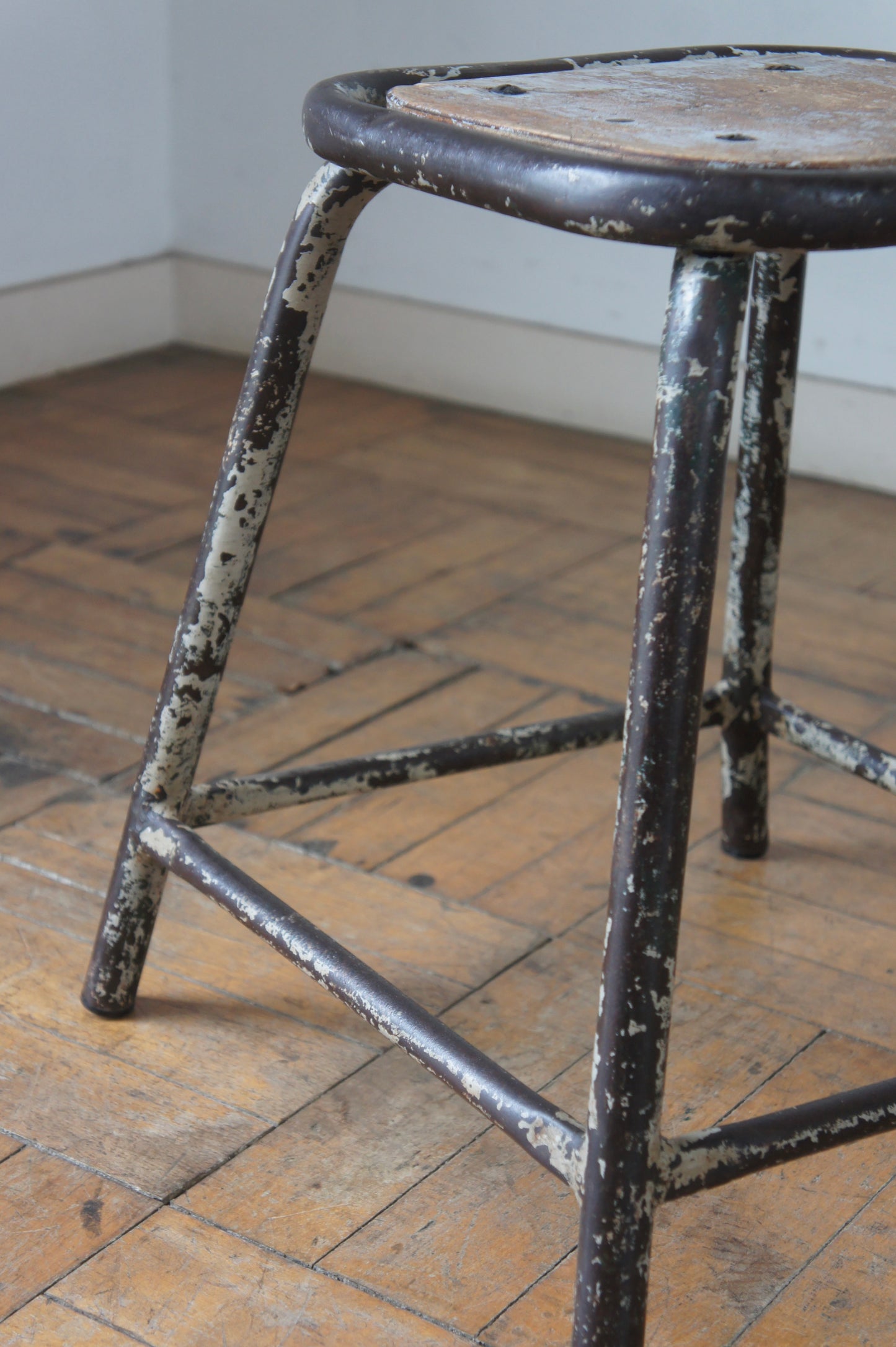 MILITARY Stool