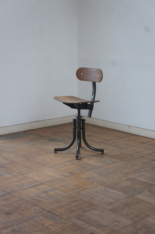 BIENAISE Chair N°232 / iron black