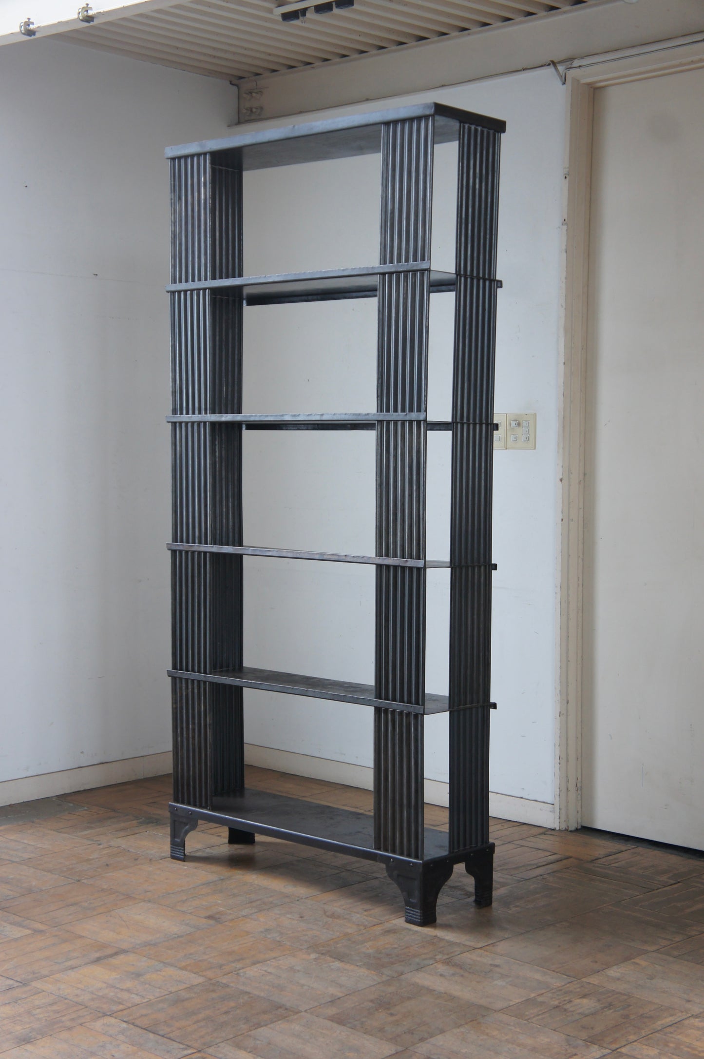 STRAFOR Shelving Unit 1521