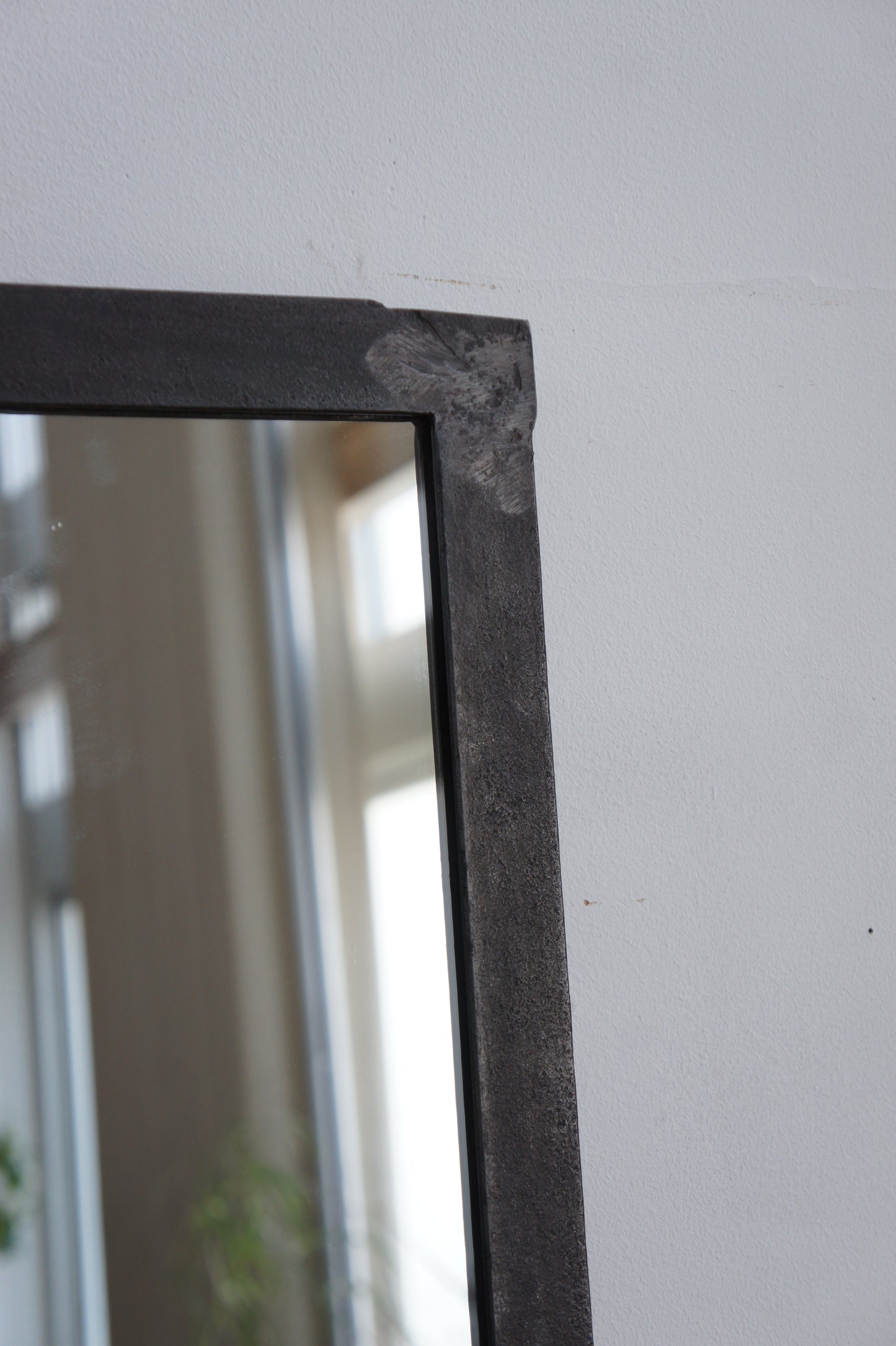 Iron window mirror 2G / A