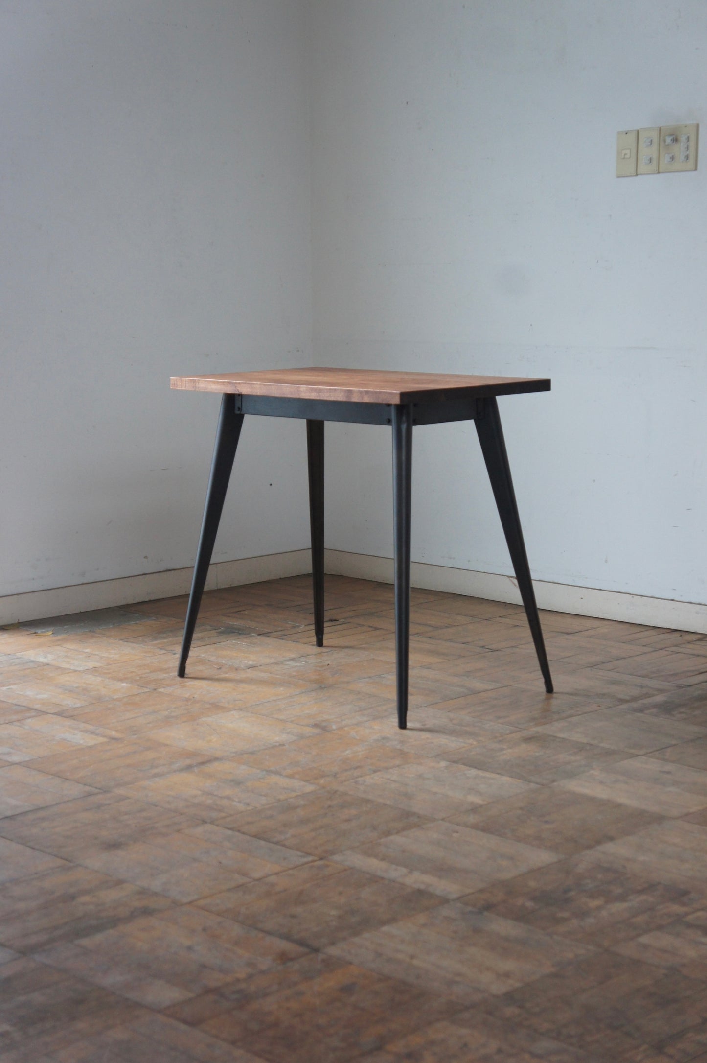 TOLIX Wood top table