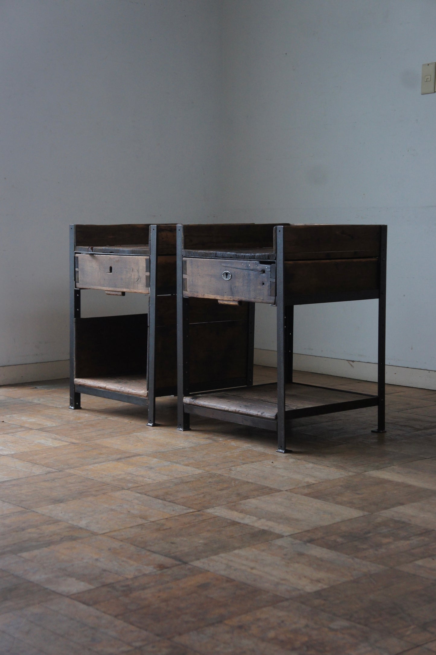 Industrial cabinet [C]