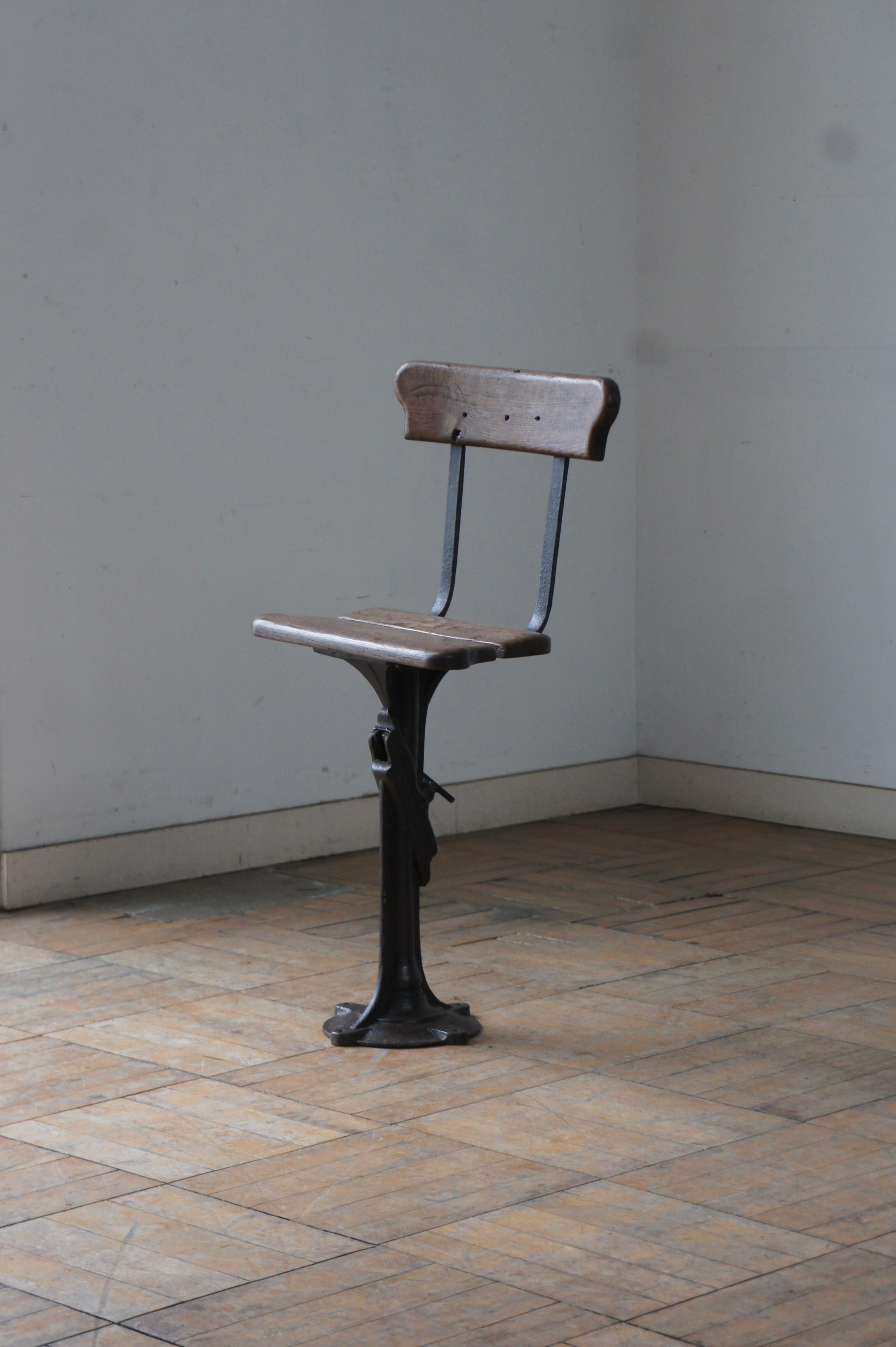 SINGER Stool 4f – fertravail