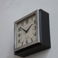 BRILLIÉ Wall clock / carré noir