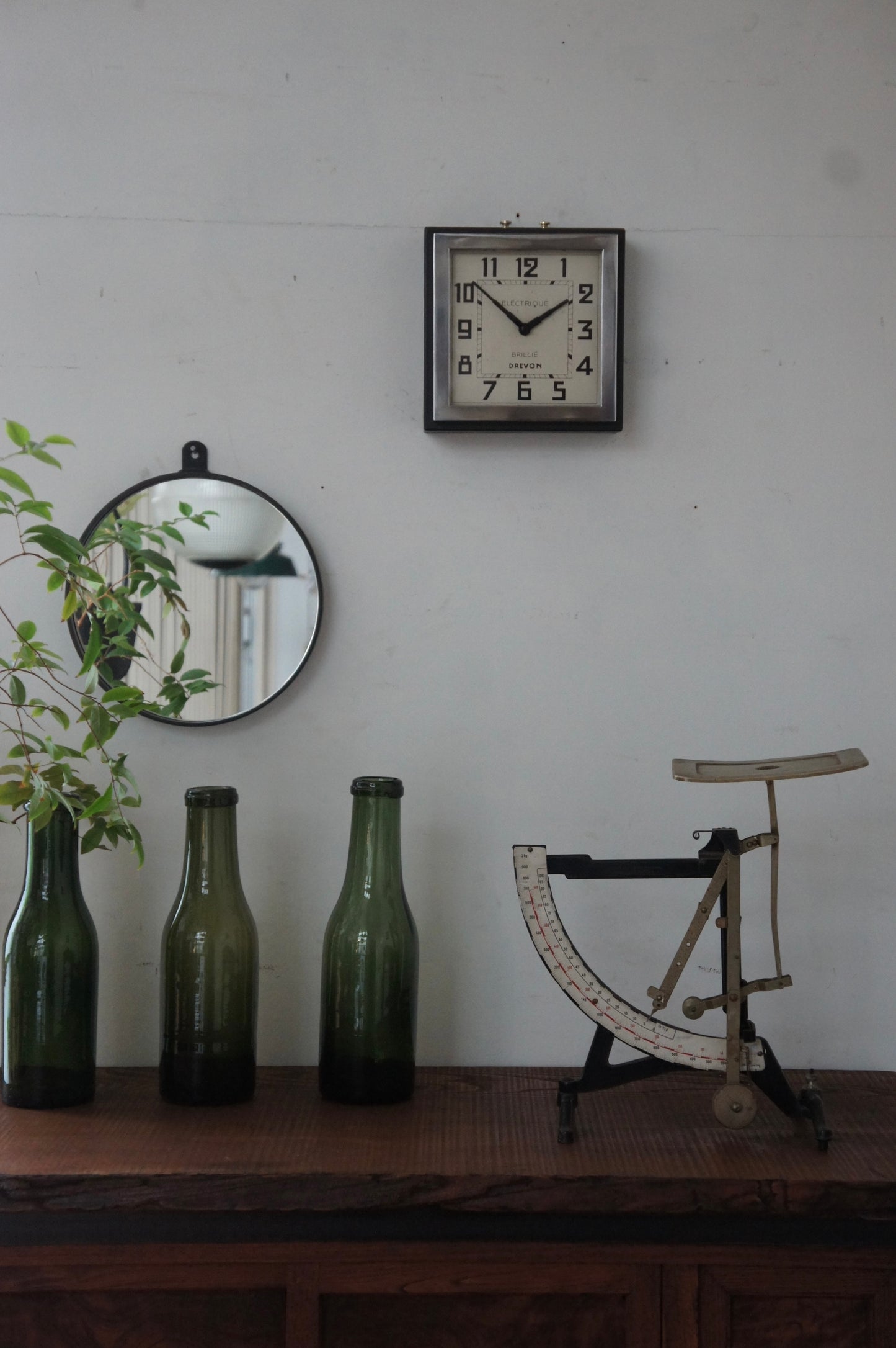 BRILLIÉ Wall clock / carré noir