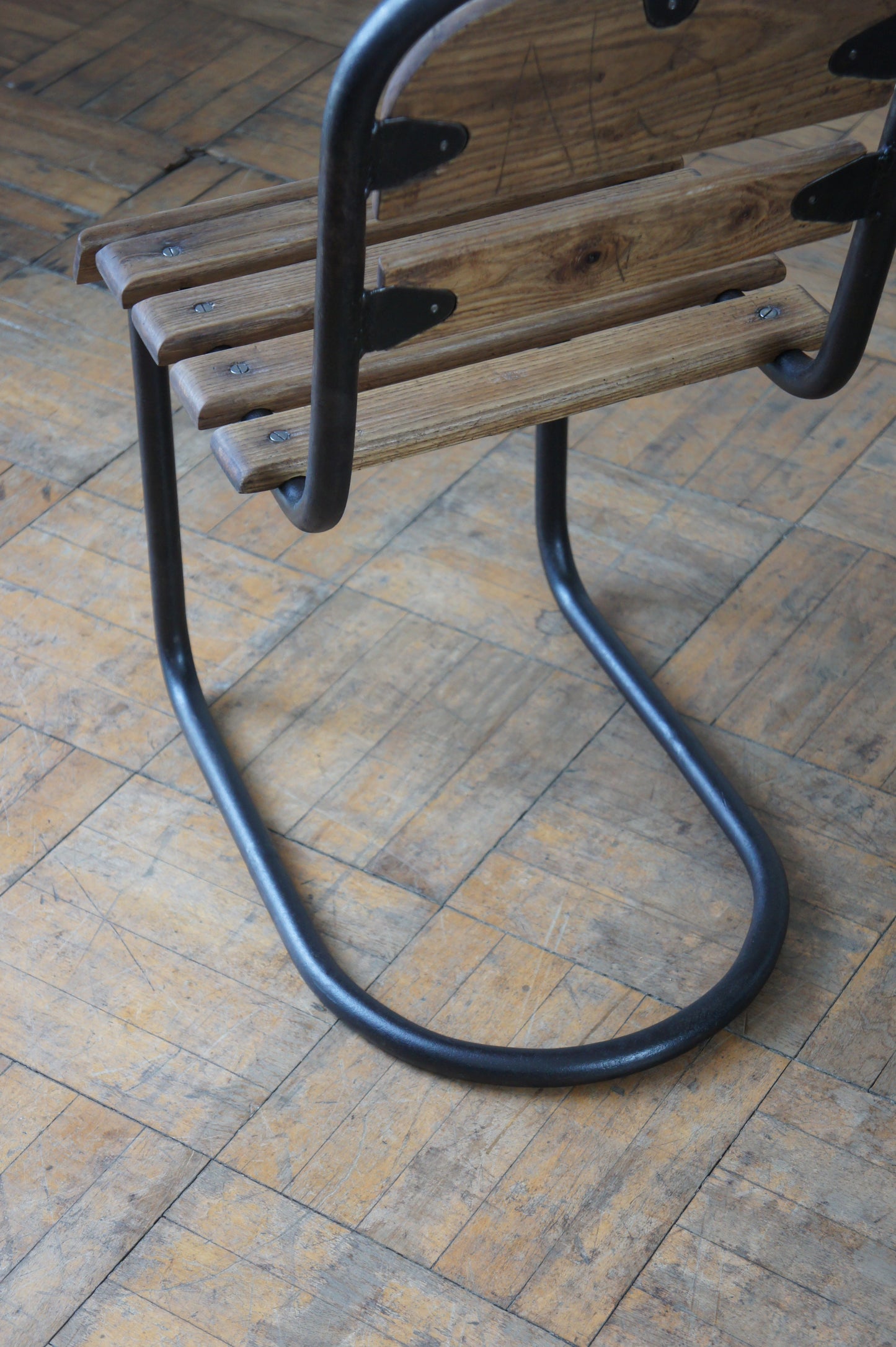 Cantilever Garden chair [A]