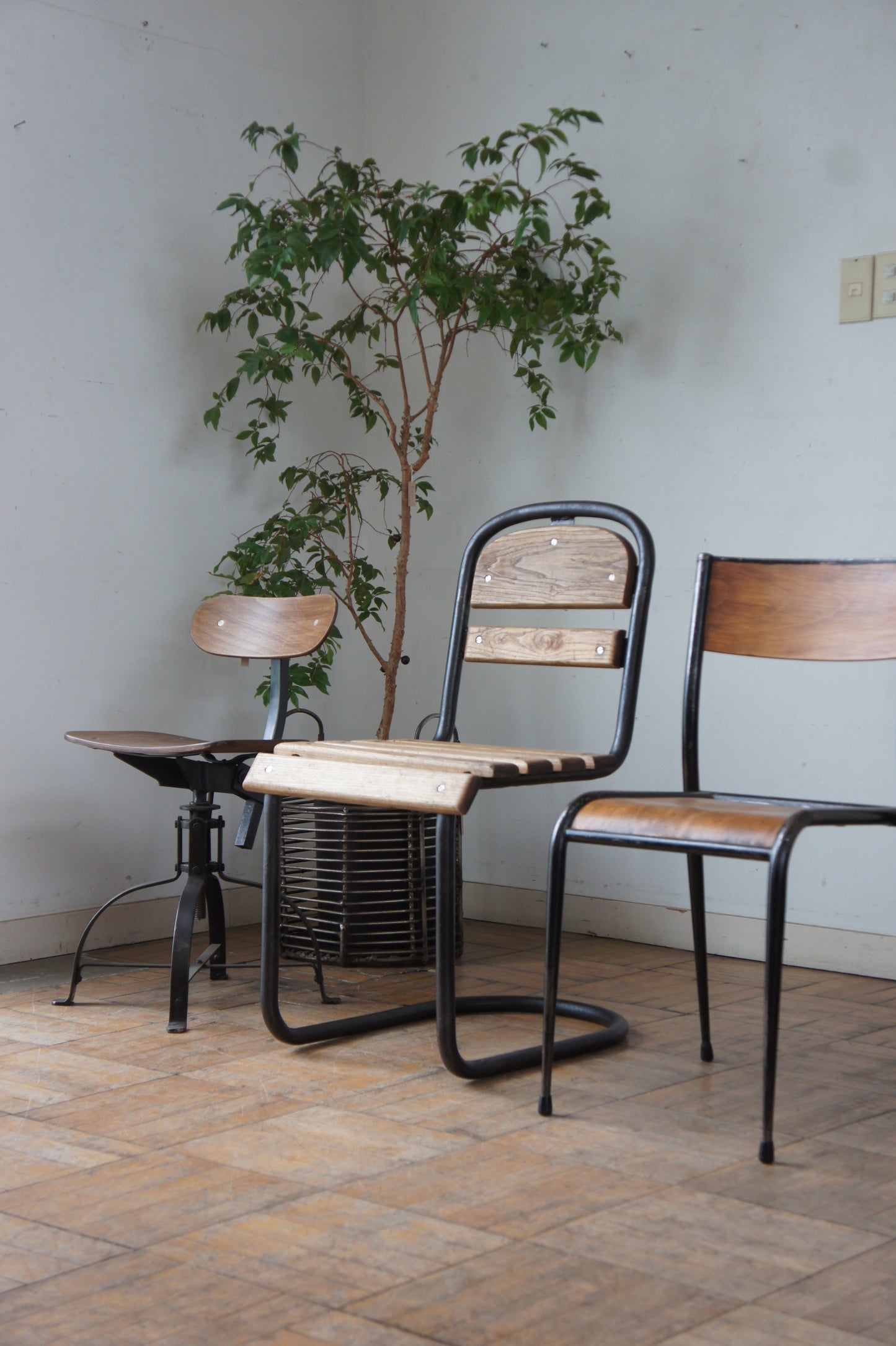 Cantilever Garden chair [A]