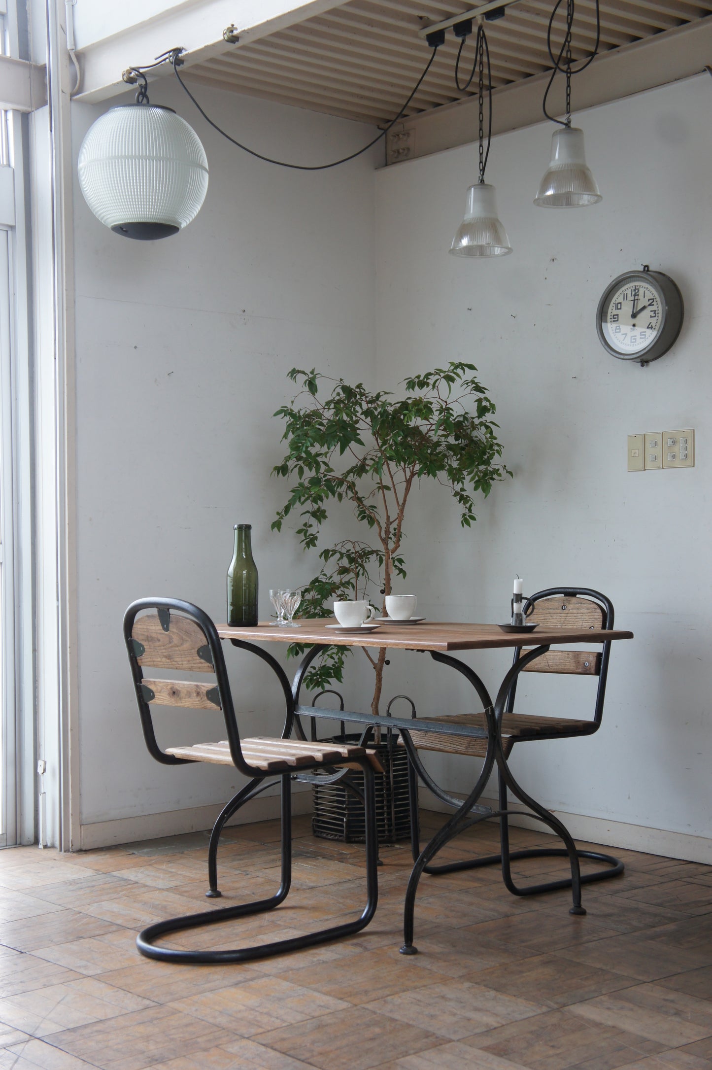 Cantilever Garden chair [A]