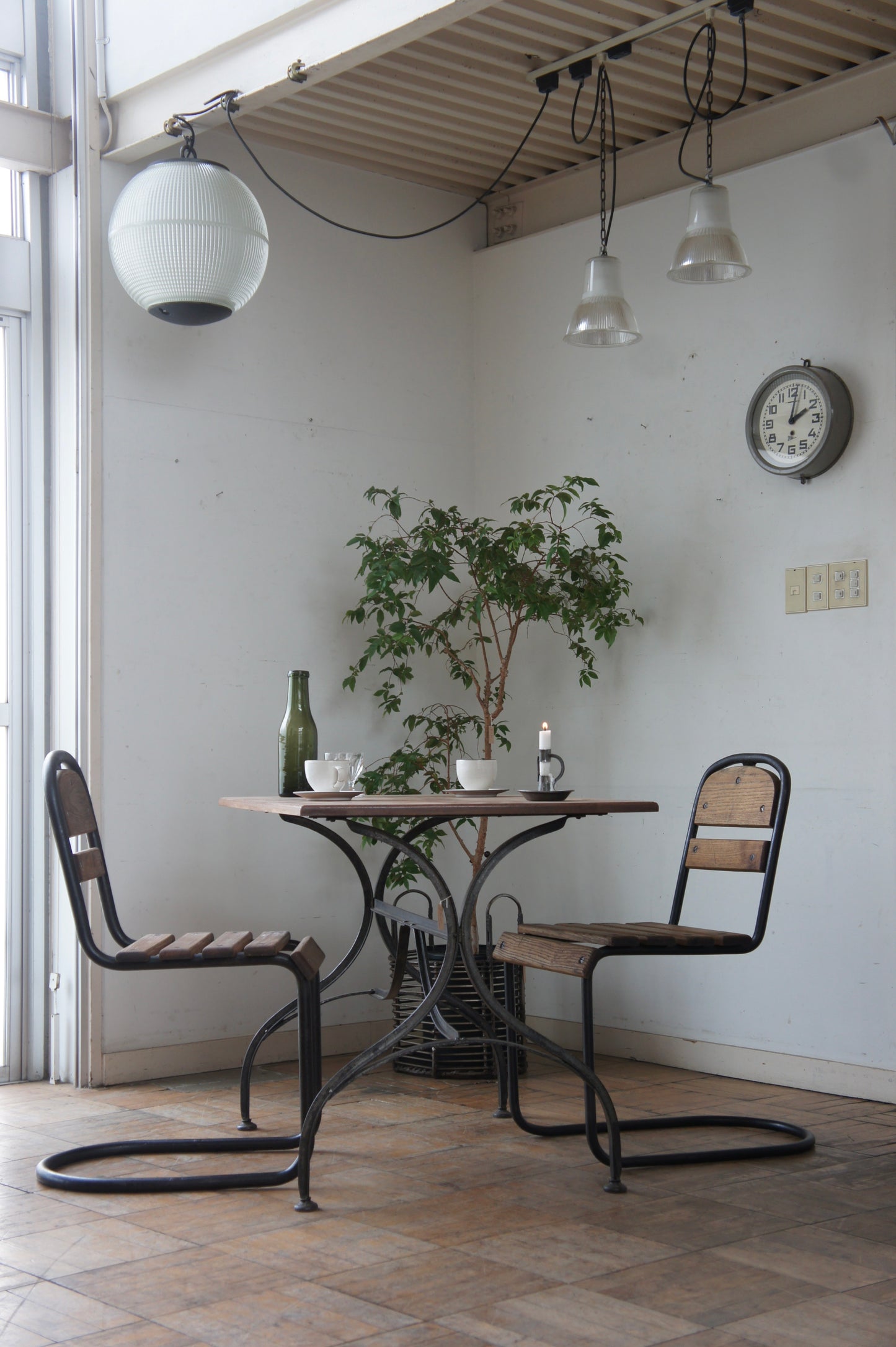 Cantilever Garden chair [C]
