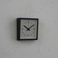 ATO Wall Clock / carré noir