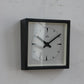 ATO Wall Clock / carré noir