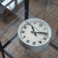 ATO Wall Clock / gris clair